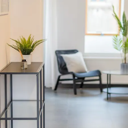 Funky Breeze & Balcony *