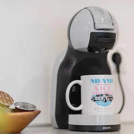 Funky Breeze & Balcony *