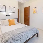 شقة Funky Breeze & Balcony